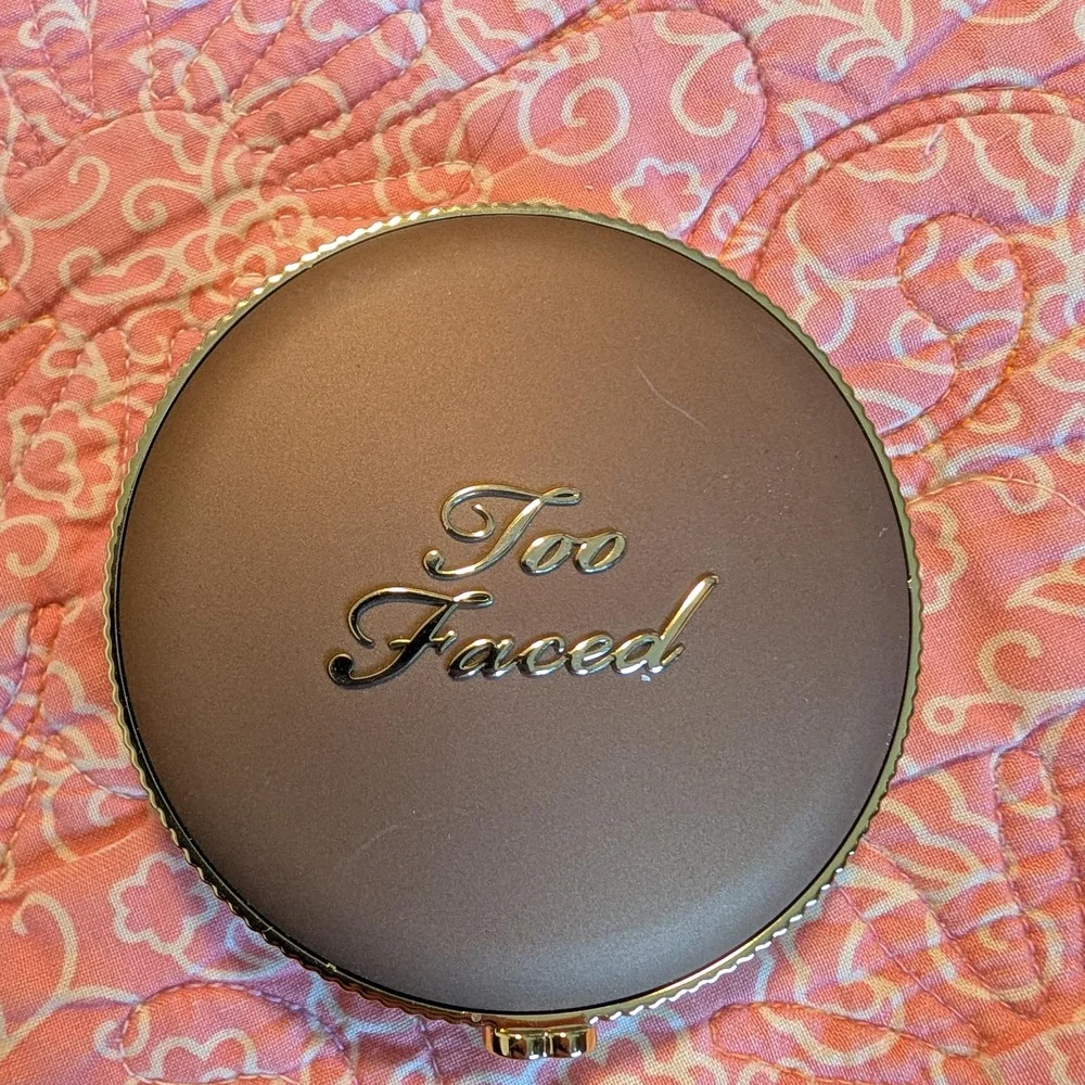 Too Faced BRAND NEW - MILK Chocolate Soleil Matte Bronzer